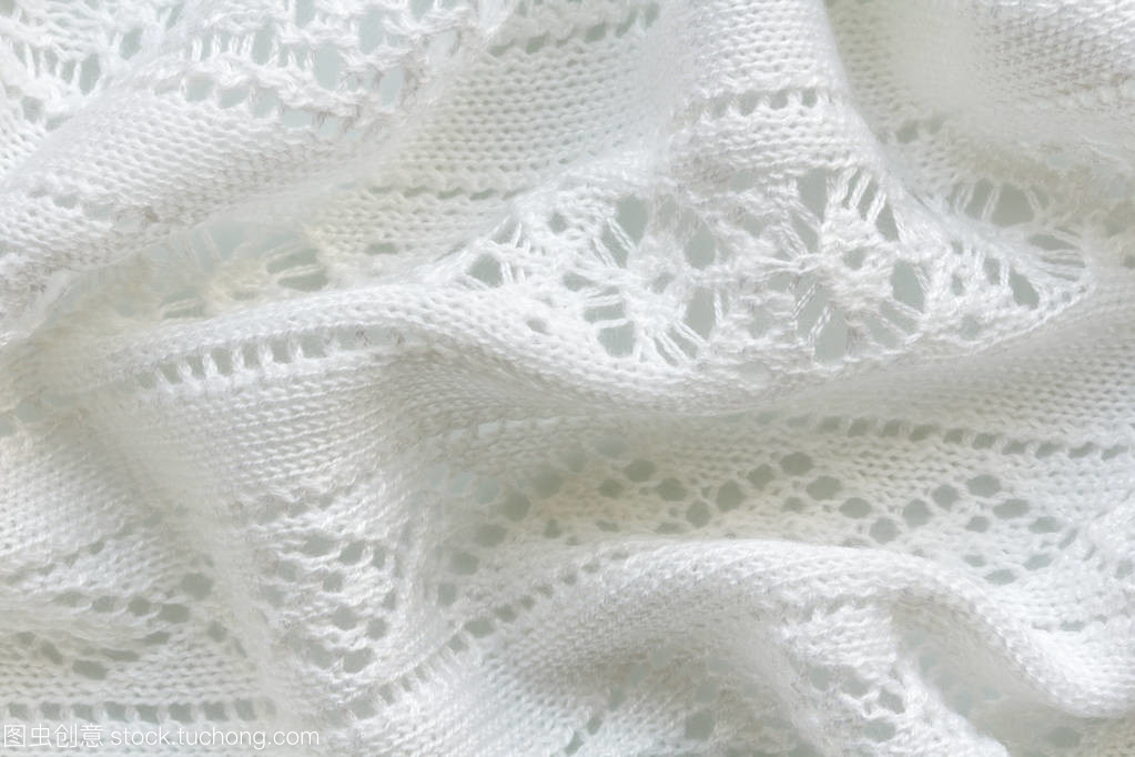 白色棉紗針織鏤空織物 輕盈透氣的美學(xué)與實(shí)用